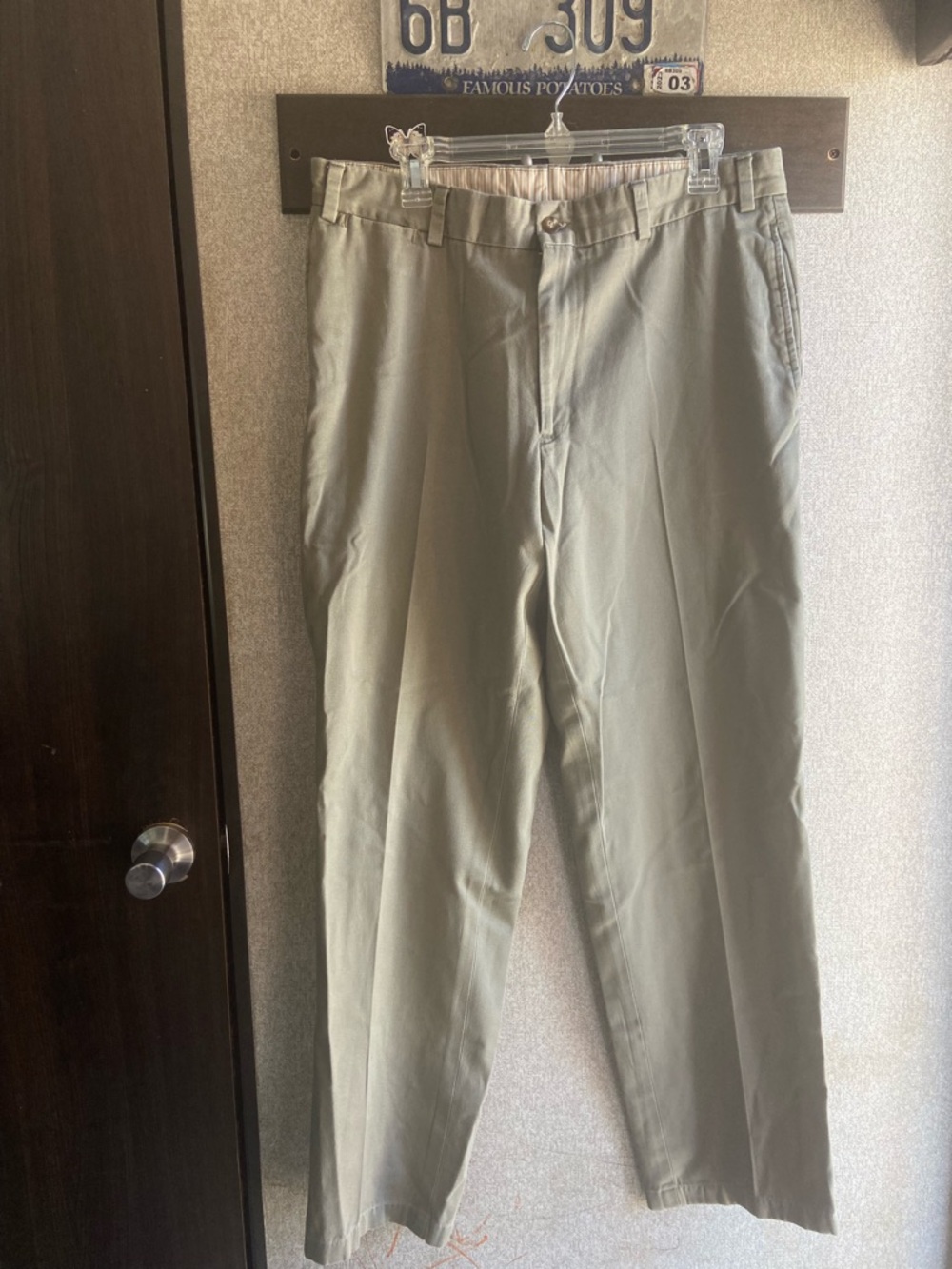 Bills khakis size 35 100% cotton light green khaki color